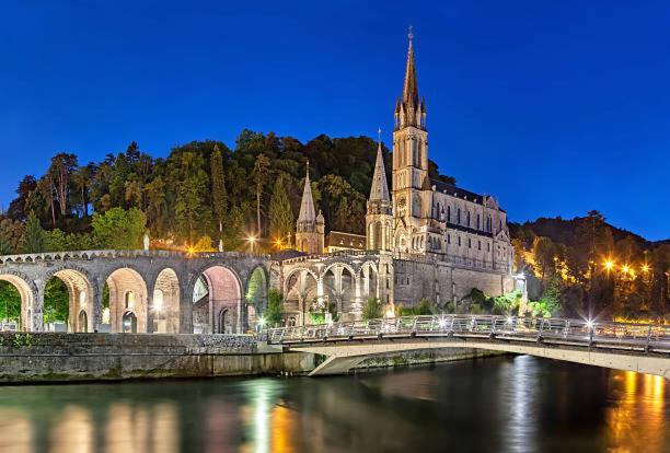 Proche Centre Et Gare *